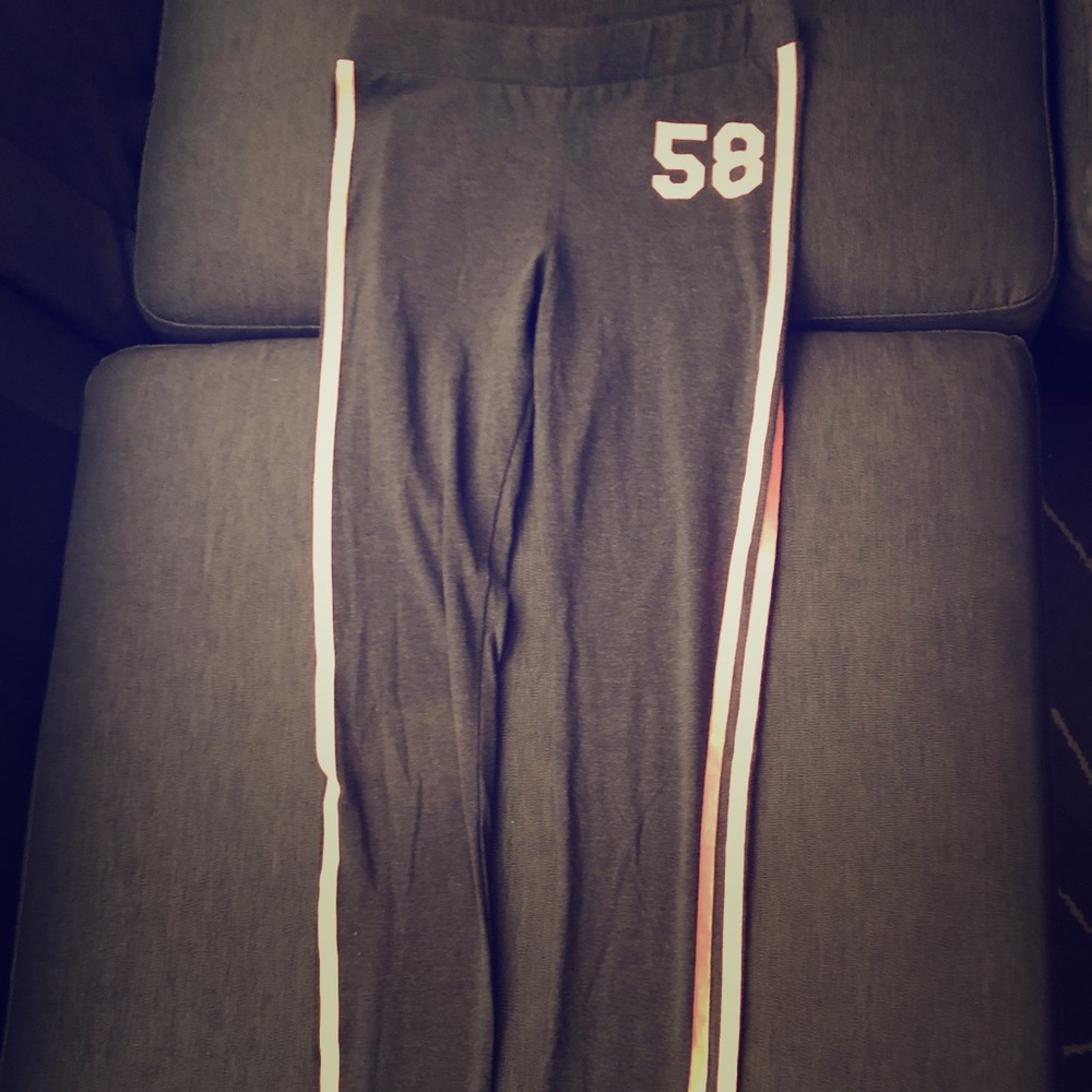 Legging with side stripes